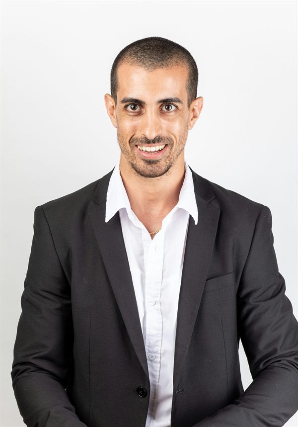 Julian Reyes